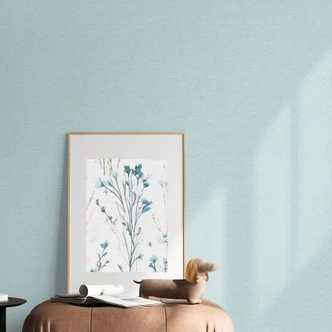 Ikke-vævet almindeligt tapet lyseblåt med en fin linnedstruktur, subtilt moderne og elegant Ikke-vævet almindeligt tapet lyseblåt med en fin linnedstruktur, subtilt moderne og elegant