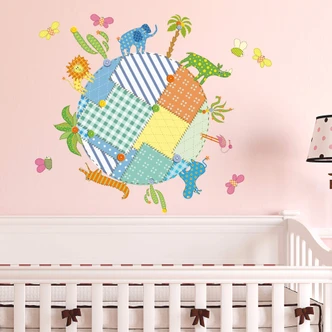 Wandtattoo Weltkugel mit Tieren (Muster) 