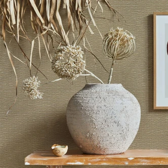 Papier peint intissé avec aspect bois tressé beige aspect textile 