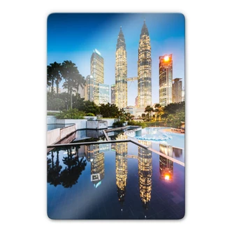 Glasschilderij Colombo - Petronas Towers by Night Glasschilderij Colombo - Petronas Towers by Night