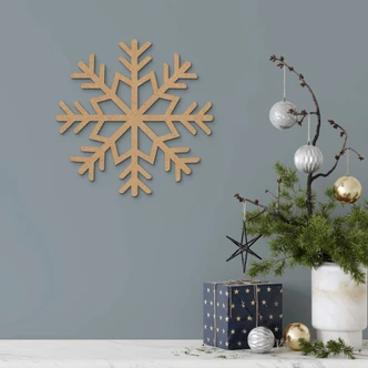 Väggdekorationer i trä snöflinga - MDF natur 
