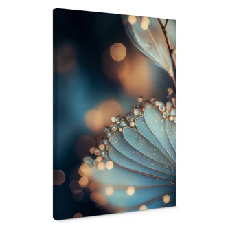 Canvastavla Blå blomma med daggdroppar - Treechild 