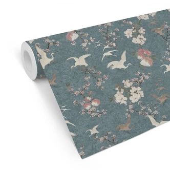 Mustertapete Kraniche im Kirschblüten-Rausch Blau - Bloomery Decor 