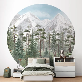 Fototapeta do pokoju dziecięcego zwierzęta leśne w zielonym alpejskim lesie - Kikki Belle - okrągła - samoprzylepna / nietkana 