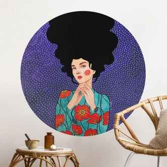 Wandtattoo Frau im Mohnblumenkleid - Hülya - Rund Wandtattoo Frau im Mohnblumenkleid - Hülya - Rund