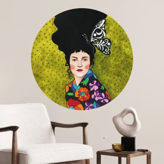 Wandtattoo Frau mit Schmetterling im Haar - Hülya - Rund Wandtattoo Frau mit Schmetterling im Haar - Hülya - Rund