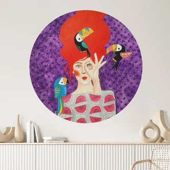 Naklejka na ścianę Kobieta z trio tukanów - Hülya - Okrągła 