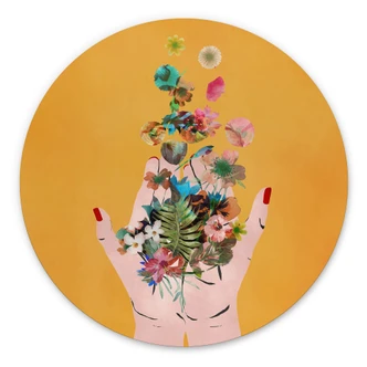 Wandcirkel Treechild - Colorful flowers in Frida's hands Wandcirkel Treechild - Colorful flowers in Frida's hands