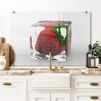 Spritzschutz Erdbeereiswürfel 