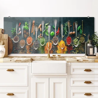 Spritzschutz Bunte Vielfalt an Gewürzen - Panorama Spritzschutz Bunte Vielfalt an Gewürzen - Panorama