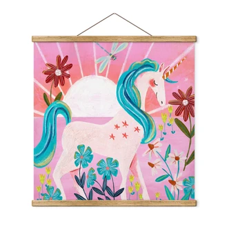 Poster tessile Unicorno su un prato di fiori colorati - Bonne Müller 