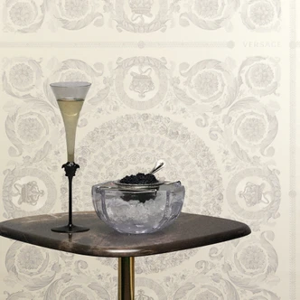 Carta da parati in tessuto non tessuto Versace Heritage Baroque Medallion Floral White Grey lussuosa ed elegante 