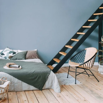 Tapeta z włókniny niebieska monochromatyczna nowoczesna tapeta teksturowana jasnoniebieska tapeta sypialnia 