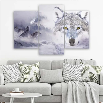 Leinwandbild 3-teilig, Grauer Wolf Nebelwald Berge 