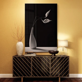 Tableau sur verre acrylique Oveckova - Plantes dans un vase blanc 