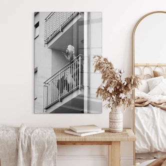Tableau sur verre Kijurko - Sur le balcon 