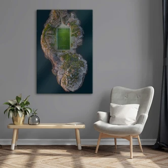 Glasbild Simoon - Fussballplatz am Rande der Welt 