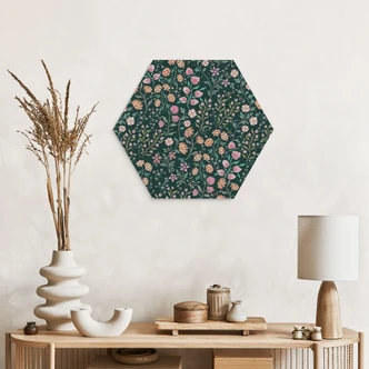 Hexagon Wandbild Wiesenblumen Vintage - Dunkelgrün - Bloomery Decor - Alu-Dibond Hexagon Wandbild Wiesenblumen Vintage - Dunkelgrün - Bloomery Decor - Alu-Dibond
