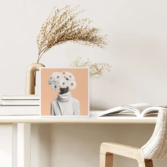 Houten Decoratieblok Dame in wit met bloemen - Treechild 15x15 cm 