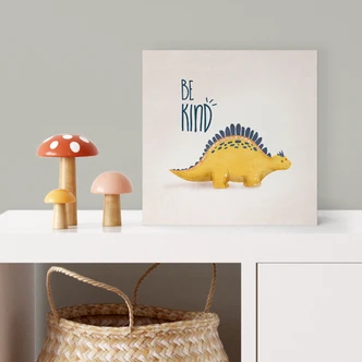 Houten Decoratieblok Dino Be Kind 15x15 cm 