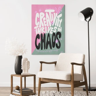 Lienzo La creatividad prospera en el caos - Bloom 