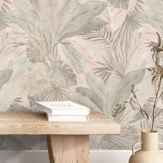 Mustertapete Tropenblätter im Dschungel Pastell - Bloomery Decor Mustertapete Tropenblätter im Dschungel Pastell - Bloomery Decor