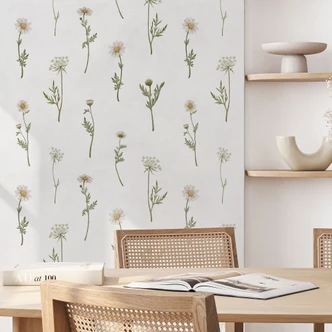 Romantisk engtapet med markblomster - Kikki Belle 