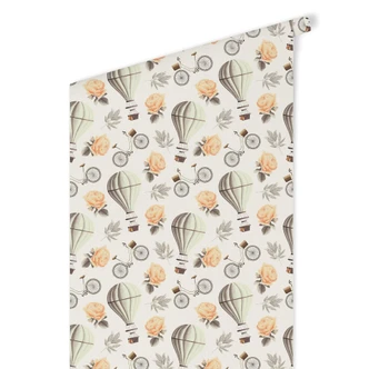 Patterned Wallpaper – Vintage Balloons – white 