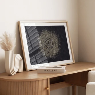 Poster Elegantes Mandala in Schwarz-Gold - Bloomery Decor 