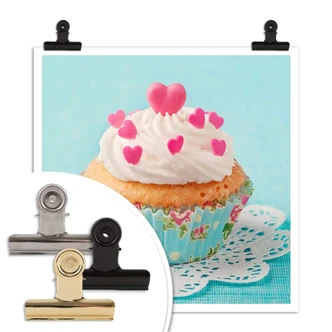 Poster Hearts on Cupcake 
