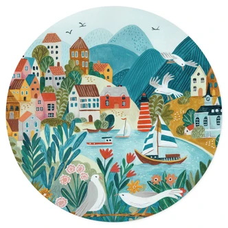 Muursticker Kleurrijk kustdorp in de zomer - Bonne Müller - Rond Muursticker Kleurrijk kustdorp in de zomer - Bonne Müller - Rond