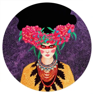 Naklejka na ścianę Kobieta z wieńcem kwiatów i siłą - Hülya - Okrągła 