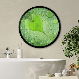 Poster Foto - Herz aus Wassertropfen auf grünem Blatt - Rund 