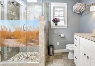 Pellicola adesiva per vetri - faro su campo sabbioso 