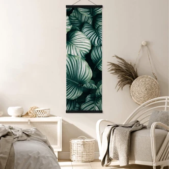 Tekstil plakat fra Urban Jungle - Calathea Orbifolia Tekstil plakat fra Urban Jungle - Calathea Orbifolia