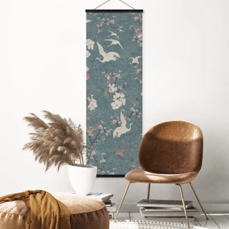 Textil Poster Tranor i körsbärsblom Rush Blue - Dekorationer i blom - Panorama 