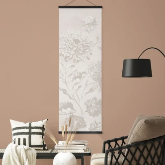 Textil poster Vilda blommor i kritlook Greige - Bloomery Decor - Panorama 