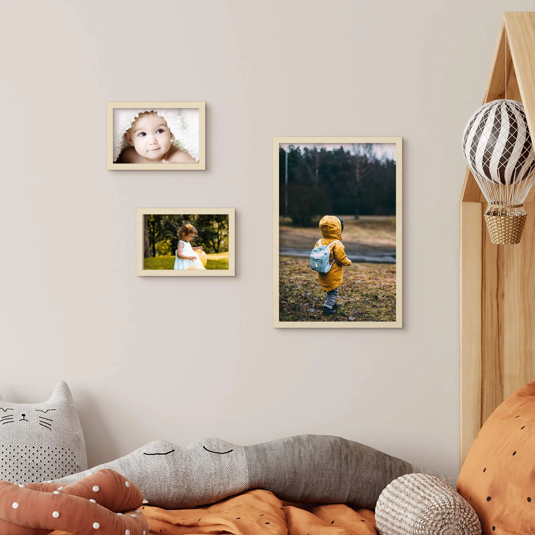 Porte photos en bois artisanal naturel - Amécla