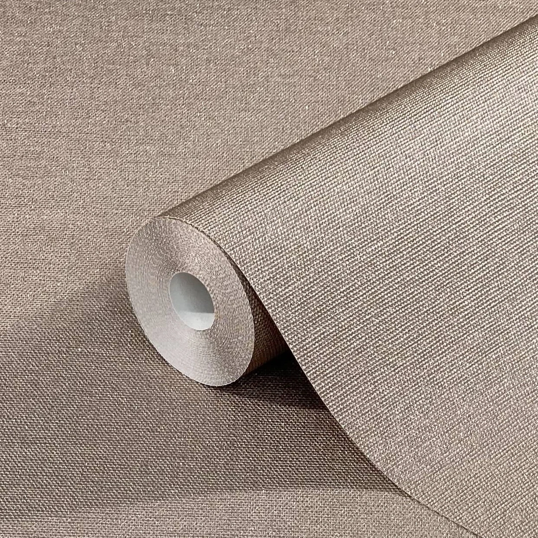Vliesbehang met een lichte textiellook in effen koperstructuur