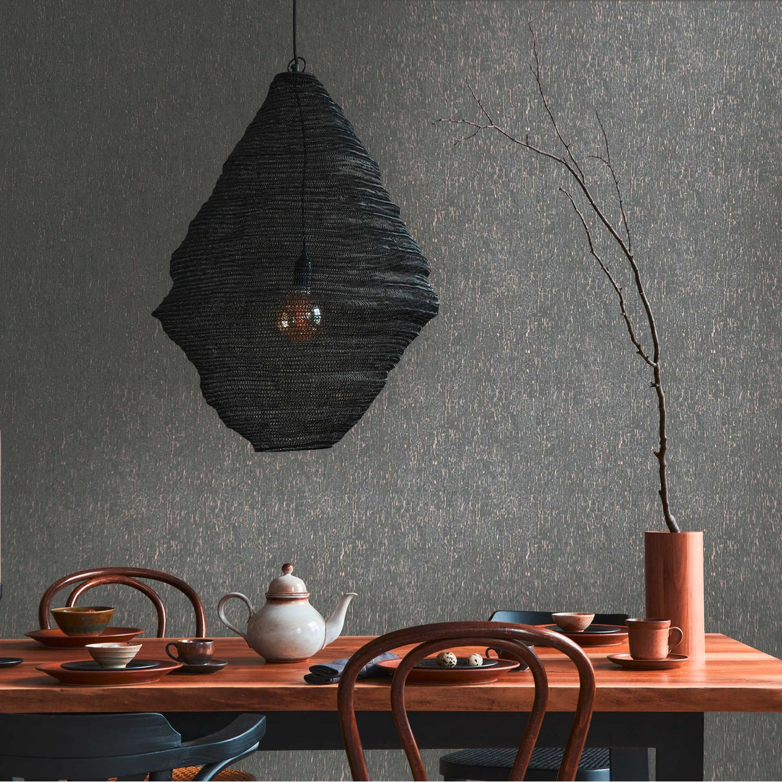 vliesbehang met ruitjes goud zwart - grafisch behang licht glanzend - patroonbehang vliesbehang met ruitjes goud zwart - grafisch behang licht glanzend - patroonbehang
