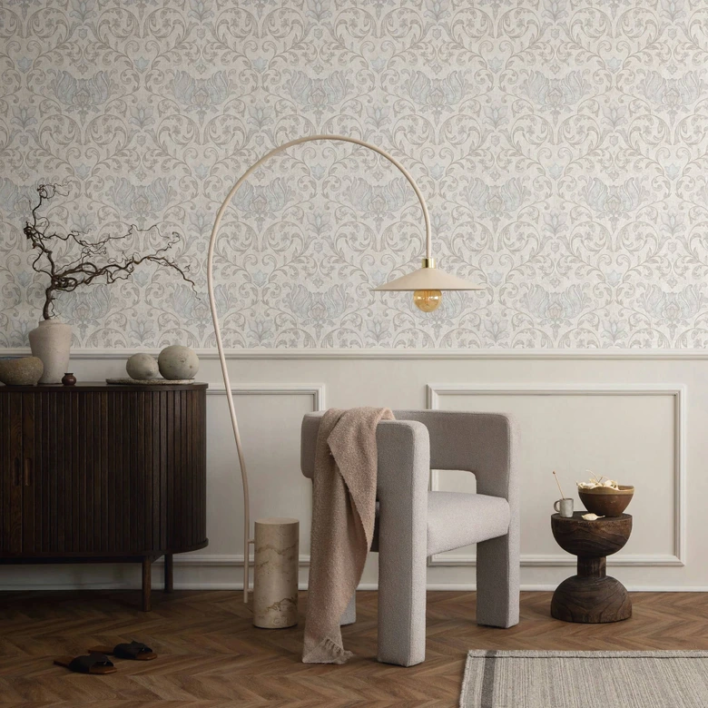 Vliestapete mit Blumen, Blätter ornamental glänzend grau, beige Floral 
