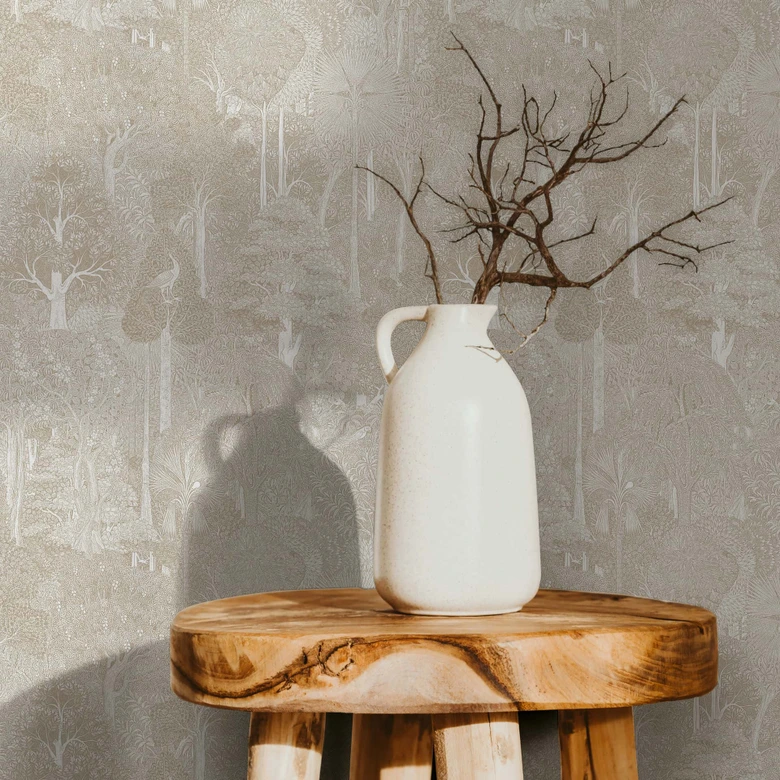 Papel pintado no tejido bosque, árboles naturaleza floral en beige 