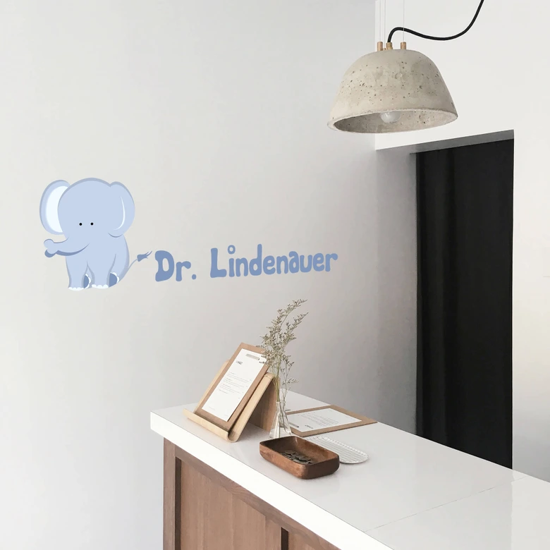 Wandtattoo + Name Elefantenbaby 