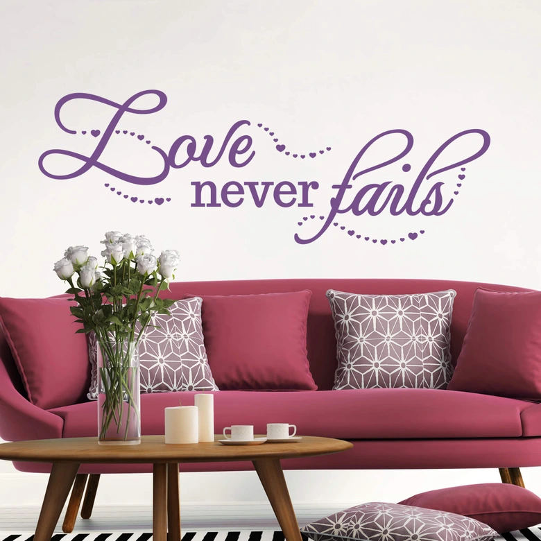Wallsticker -  Love never fails 
