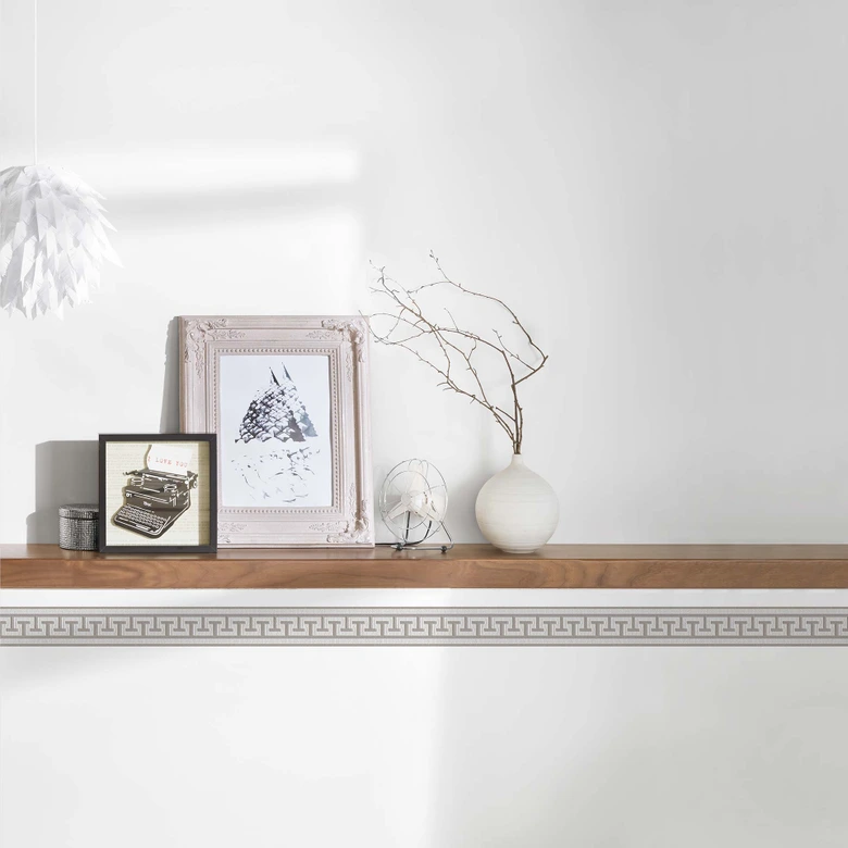 A.S. Création selbstklebende Bordüre Only Borders Mäander beige, grau, metallic 