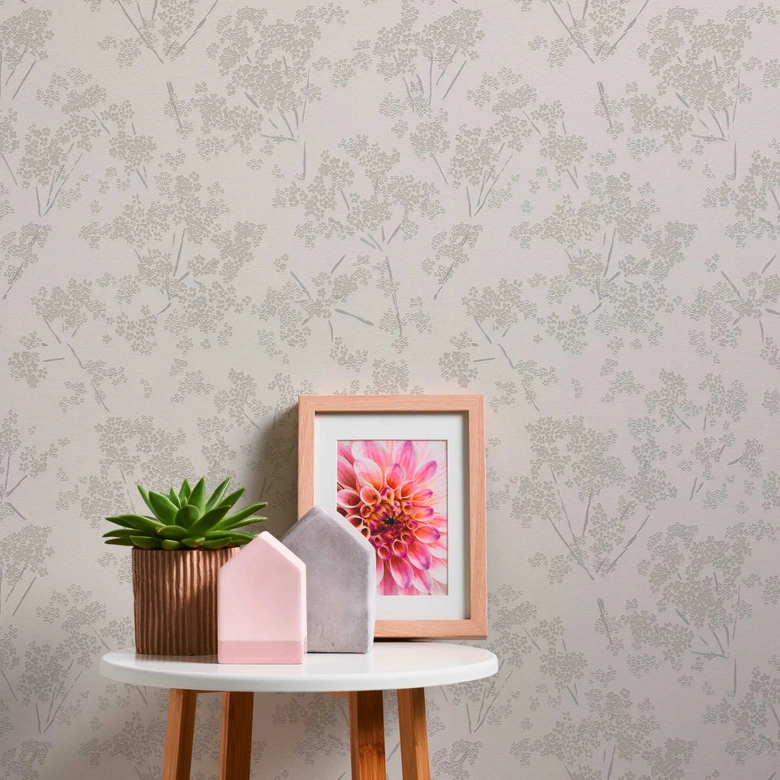 Papel pintado natural flores y capullos beige gris - papel pintado no tejido floral natural 