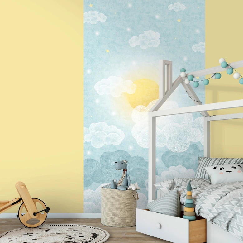 Fototapete Wolkenhimmel Hellblau Gelb - Kinderzimmer Tapete mit Sonne  