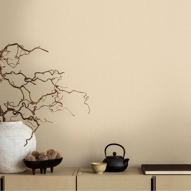 Cream unit wallpaper - non-woven wallpaper with a fine texture for warm living spaces 