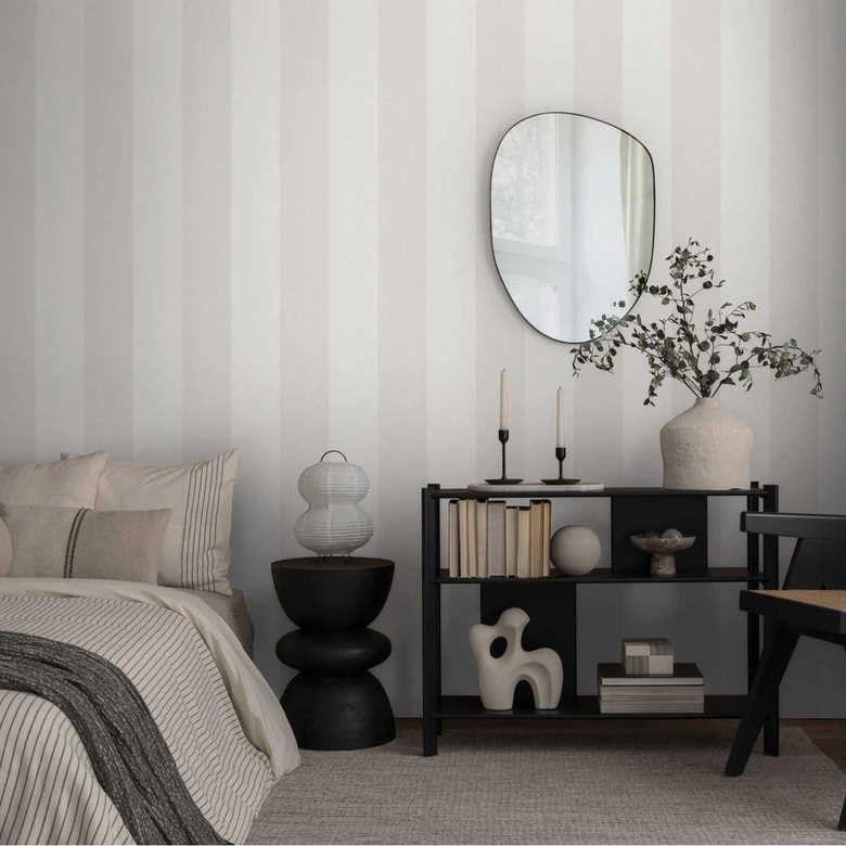 Striped wallpaper light gray white - non-woven wallpaper with fine texture classic & subtle 