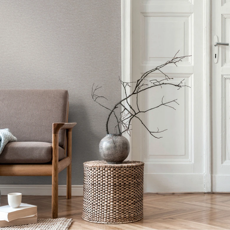 Textured wallpaper in concrete look light grey - modern non-woven wallpaper solid color - plaster look 